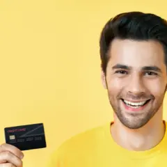 Co oznacza debet na koncie? Jak działa i czy warto z niego korzystać?