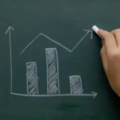Co oznacza kapitalizacja odsetek i jak wpływa na Twoje oszczędności