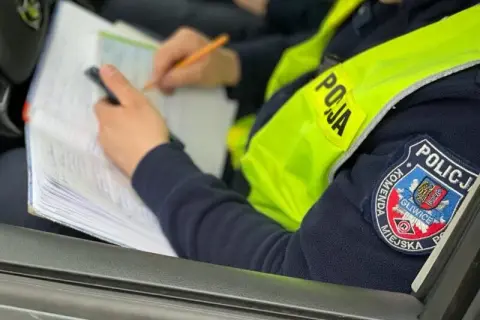 Czy za niezapłacony mandat rosną odsetki? Konsekwencje i koszty opóźnień