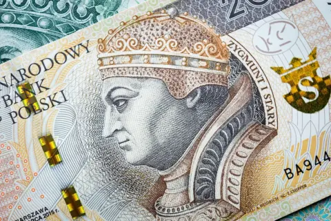 Do jakiej kwoty nie nalicza się odsetek ustawowych i co to oznacza?