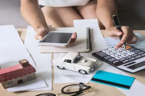 Co to jest restrukturyzacja zadłużenia i jak uniknąć finansowych kłopotów
