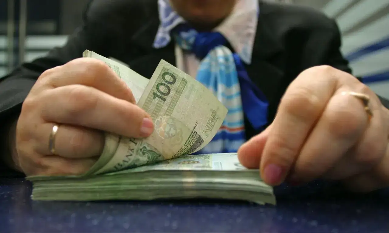 Zdjęcie Jak sprawdzić zadłużenie w BIK i uniknąć finansowych problemów