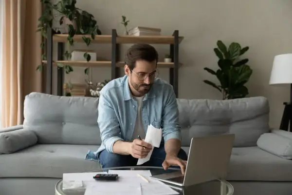 Jak sprawdzić zadłużenie w urzędzie skarbowym online bez stresu